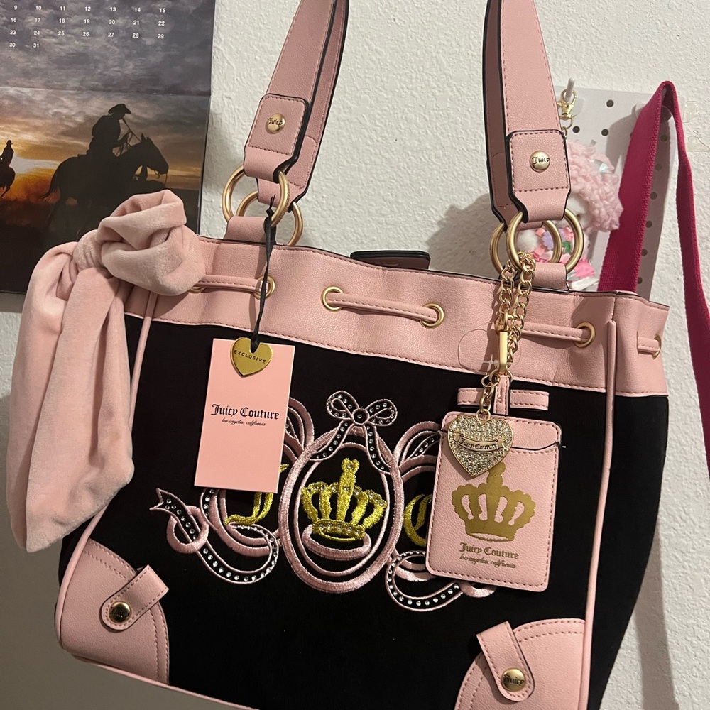 Juicy Couture Juicy Lovers Club Tote Liquorice / Pink Diamond